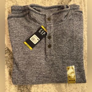NEW WITH TAGS Gap Quarter Button Sweater